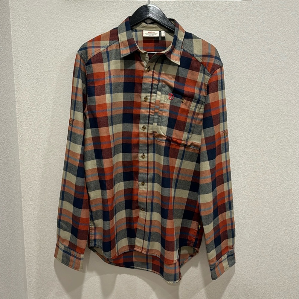 Fjallraven Men’s Fjallglim Flannel. Size Medium, Great Condition